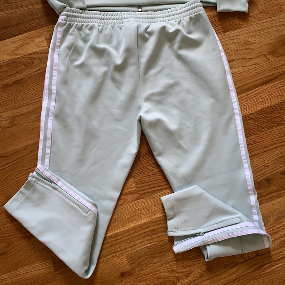 Adidas tracksuit - Picture 7 of 7